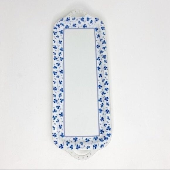 L Godinger & co Blue Belle floral entertaining bread tray 16” x 6” - Picture 1 of 7